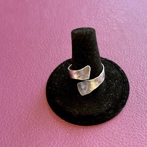 Aluminum silver tone wrap ring